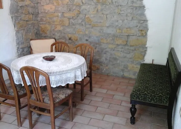 Kmetija Medljan مزرعة للإقامة *